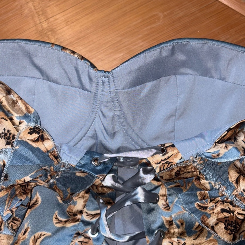 Boho glam Floral corset crop top/ ruffle straps/ lace up back #western#romantic - Picture 5 of 6